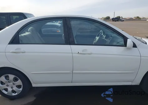 2009 Kia Spectra Lx z USA, uszkodzony, nr VIN KNAFE221995623613